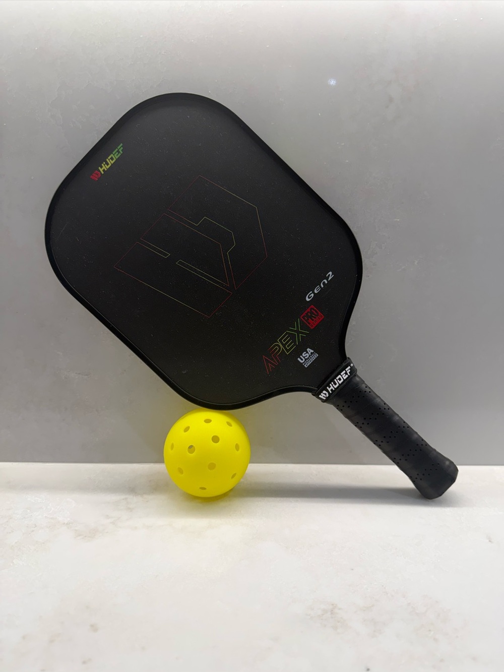Hudef Apex Pro2 Pickleball paddle,featuring a Gen2 Raw Carbon fiber face